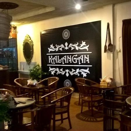 Le Paradis Hotel Palembang Buitenkant foto