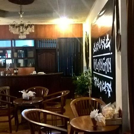 Le Paradis Hotel Palembang Buitenkant foto