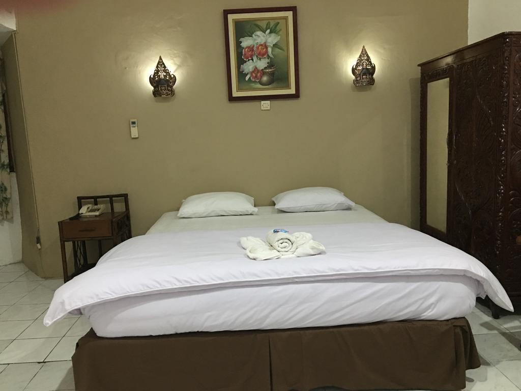Le Paradis Hotel Palembang Buitenkant foto